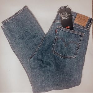 Levi Straight Wedgie Fit Jeans Size 30x26
